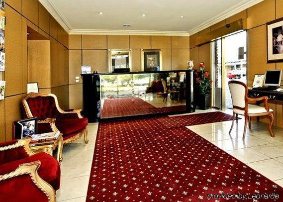 Rowville International Hotel Inreriör bild