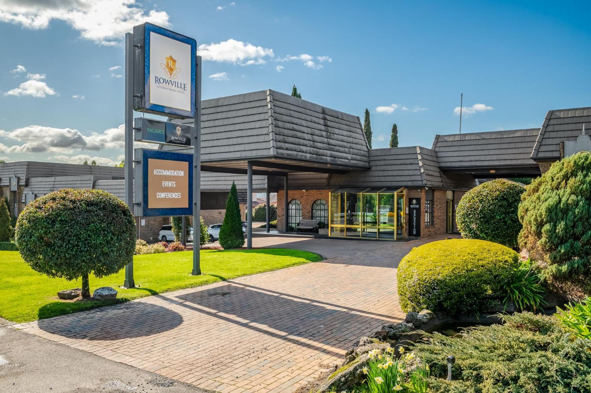 Rowville International Hotel Exteriör bild