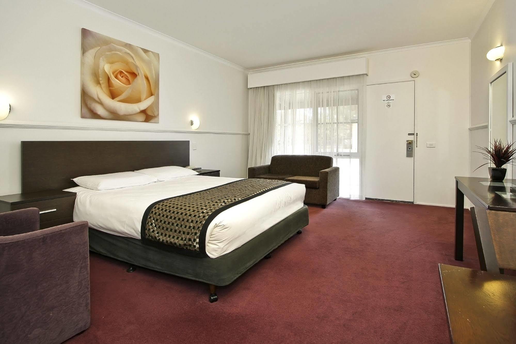 Rowville International Hotel Exteriör bild